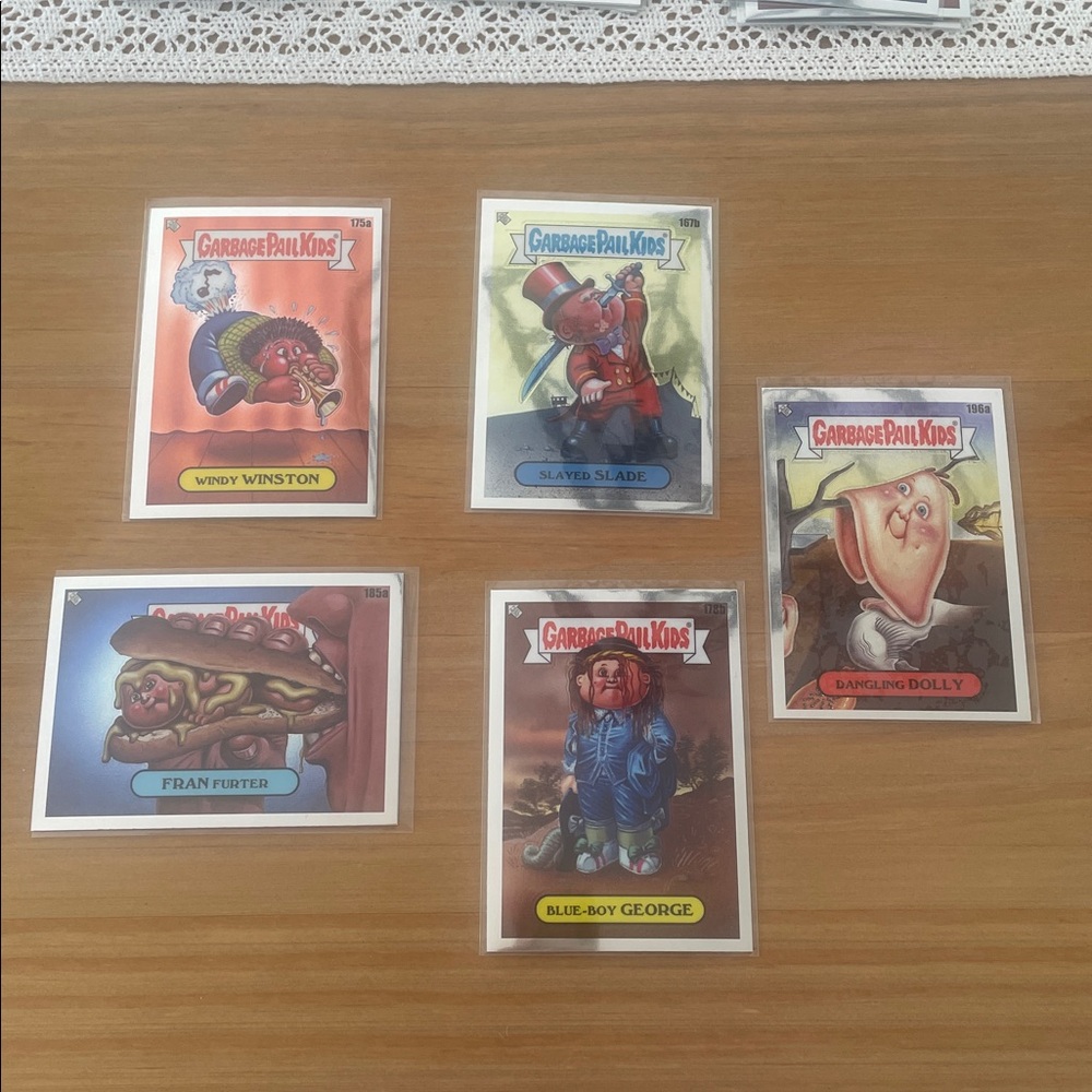 ✨10/$10 GPK SALE✨ Garbage Pail Kids Trading Cards Set 7